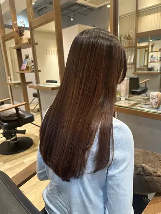 ロング 石原 麻菜のヘアスタイル