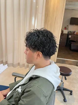 メンズ ✨透明感カラー✨ 🌈艶カラー🌈のヘアスタイル