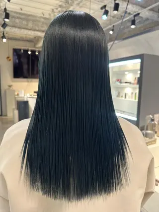 ロング ［HOI］ ユウキのヘアスタイル