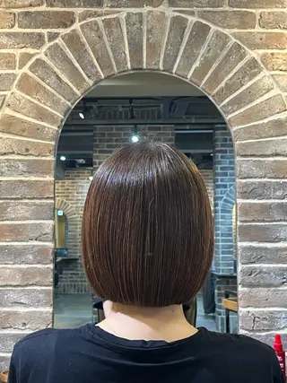 ショート 縮毛矯正/暖色系 /徳田真緒のヘアスタイル