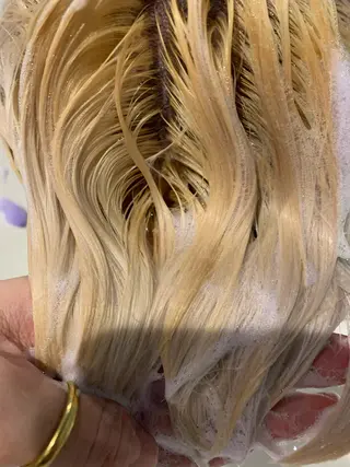 ミディアム カラー パーマ ボブパーマコテ巻き風 パーマNo1深江秀平のヘアスタイル