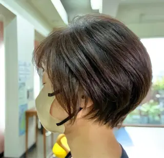 ショート エレガンス 六甲店のヘアスタイル