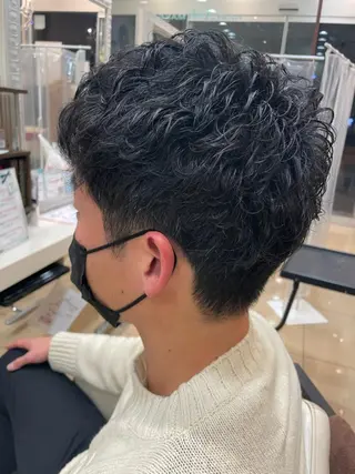 メンズ パーマ Hair&Cafe Matty’sのヘアスタイル