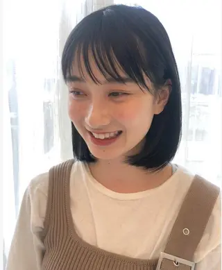 ショート カワイイ保証🤍🪄 NANAKOの眉毛・アイブロウイメージ