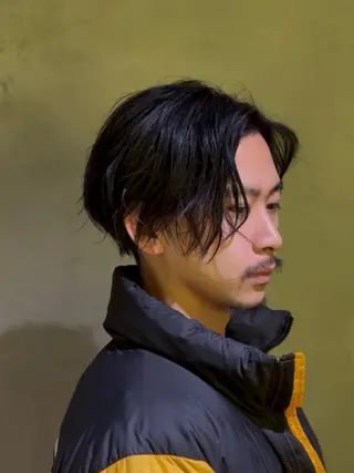 ショート マエダ マサシのヘアスタイル