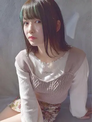 ミディアム インナーカラー🦔 🐾KEISUKEのヘアスタイル