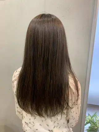 ミディアム おせ ちさとのヘアスタイル