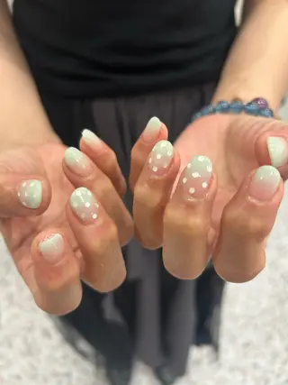 ネイル 小松 千冬のネイルデザイン
