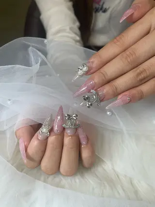 ネイル NiJi Nailsのネイルデザイン
