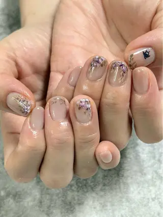 ネイル FIORITURA Maikoのネイルデザイン