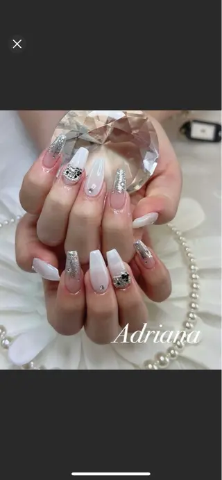 ネイル ADRIANA 大久保駅前徒歩2分のネイルデザイン