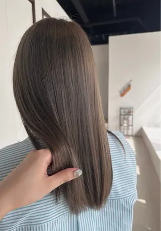 セミロング いの 🍏 Roomのヘアスタイル