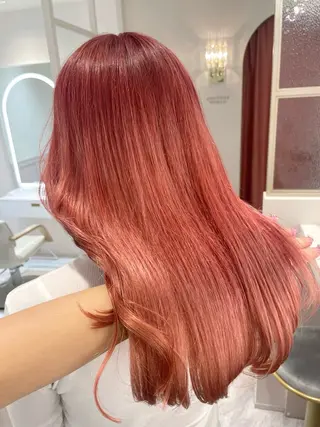 ロング fuwari 美白ショコラカラーのヘアスタイル