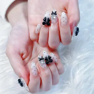 カラー Rin Hana Nailのネイルデザイン