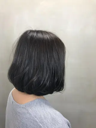 ショート カラー 【透明感、艶髪】西村 有司のヘアスタイル
