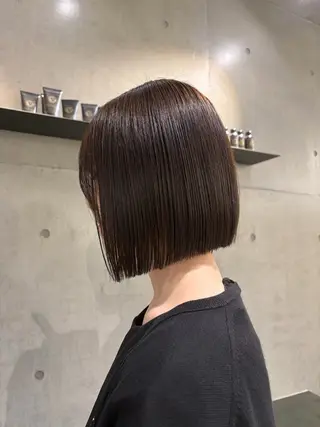 ショート カラー ヘアアレンジ ボブ艶モテカラー🫧 カリンのヘアスタイル