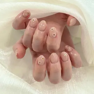 ネイル 深井 聖羅のネイルデザイン