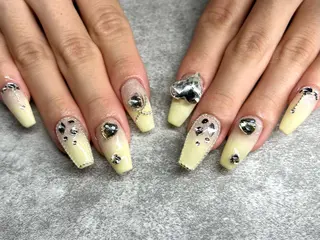 ネイル L' eclatのネイルデザイン