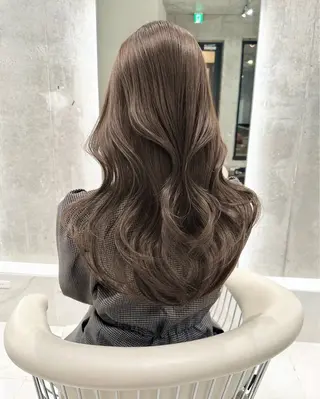 ロング カラー レイヤー/グレージュ 渋谷表参道/小森波琉のヘアスタイル