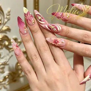 ネイル Melia Nail Nambaのネイルデザイン