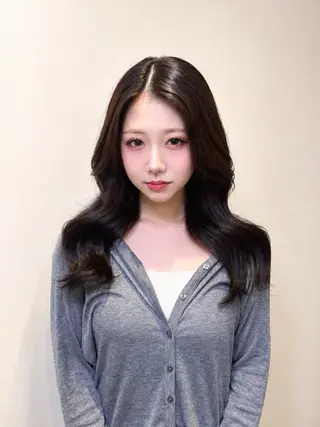 ロング カラー moremuu 舞桜🤍🫧のヘアスタイル