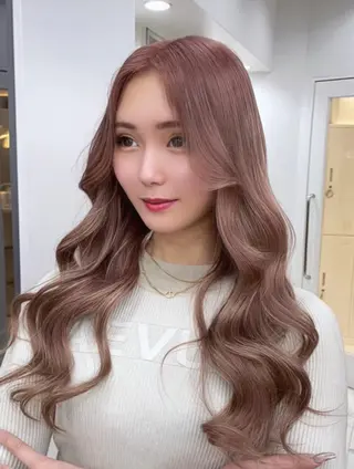 ロング カラー BIZE eclatのヘアスタイル
