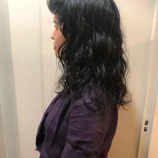セミロング パーマ yuki watanabeのヘアスタイル