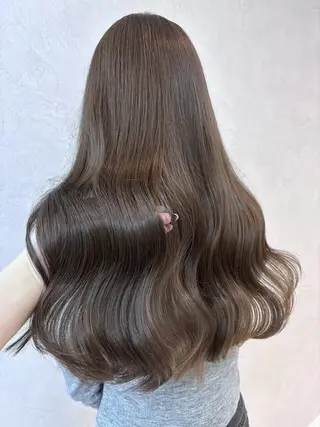 カラー 🫧yumena🫧 艶カラー特化🖤大宮のヘアスタイル
