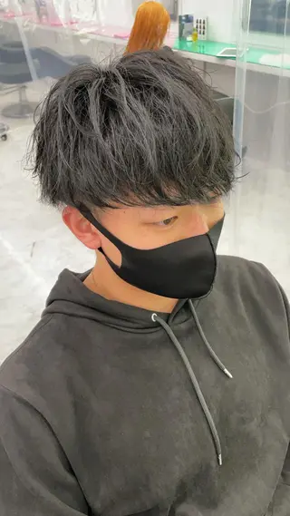 ショート カラー パーマ ヘアアレンジ メンズ キッズ メンズ特化美容師 aiの眉毛・アイブロウイメージ