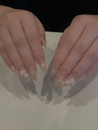 ネイル Yuri.nail studioのネイルデザイン