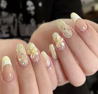 ネイル 💫 Tsuki_Nailのネイルデザイン