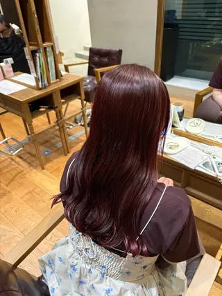 ロング カラー sara :のヘアスタイル