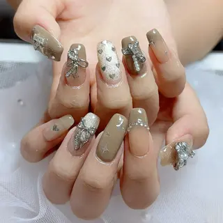 ネイル 🎀kira 長さだし💗モチ最高のネイルデザイン