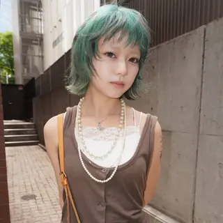 ショート カラー ヘアアレンジ MIYU/ケアブリ ーチカラー／デザインのヘアスタイル