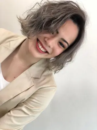 カラー JOUeN /erinaのヘアスタイル