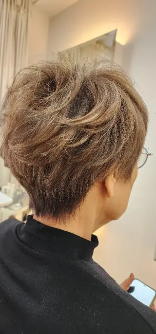ショート カラー hairmake Juinのヘアスタイル