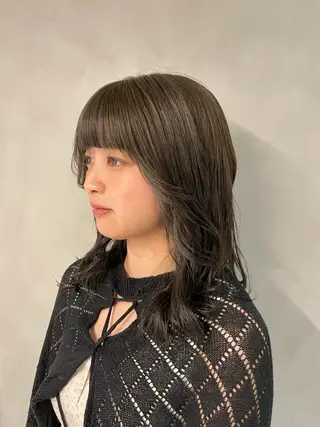 セミロング カラー 🪞透け感&韓国ヘア 🪞honokaのヘアスタイル