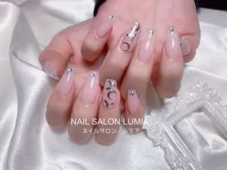 ネイル ネイルサロン ルミア Lumia 店長施術のネイルデザイン