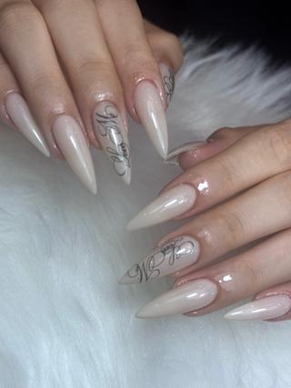 ネイル Lisa Nail Salonのネイルデザイン
