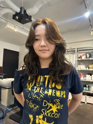 ロング カラー レイヤー/ハイトーン WAKANAのヘアスタイル