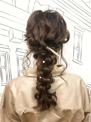 セミロング カラー ヘアアレンジ TOMOKA 艶髪/髪質改善🫧のヘアスタイル