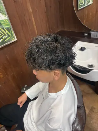 ミディアム 北 彩音のヘアスタイル