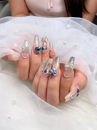 ネイル Julie NailSalonのネイルデザイン