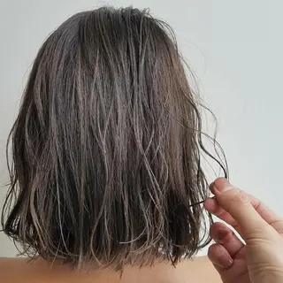 ミディアム カラー ネイル ヘアアレンジ マツエク・マツパ パーマ iplus　眉毛と まつげパーマ専門店のマツエク・マツパデザイン