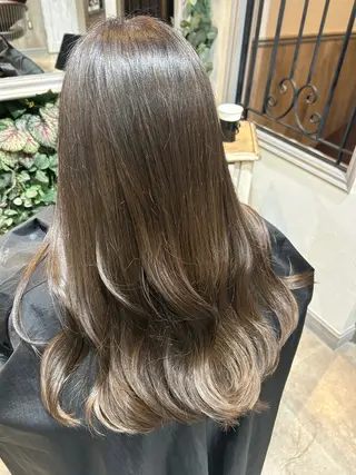 セミロング カラー ヘアアレンジ 李奈🌼レイヤー/ 透明感カラーブリーチのヘアスタイル