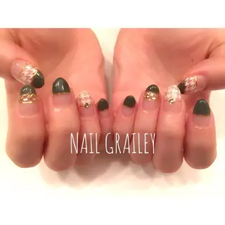 ネイル Grailey nail salonのネイルデザイン