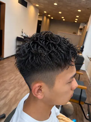 パーマ メンズ 野呂 隼人のヘアスタイル