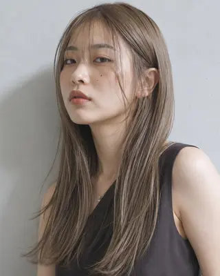 ロング カラーモデル募集☆ 小園彩夏のヘアスタイル