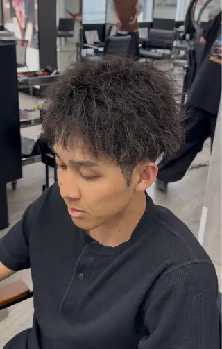 パーマ メンズ メンズヘア カット、パーマ特化のヘアスタイル