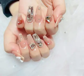 ネイル HIN NAILのネイルデザイン